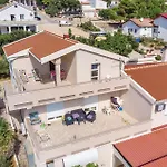 1 Bedroom Amazing In