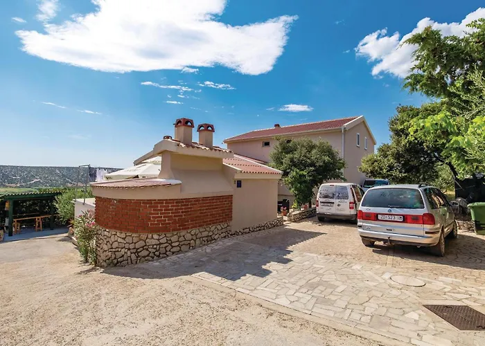1 Bedroom Amazing In Апартаменты *