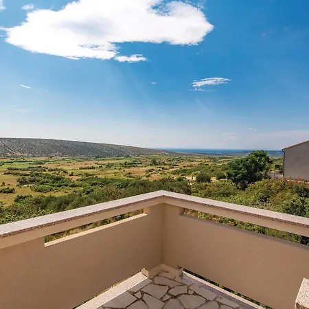 Gorgeous In With House Sea View Apartman
