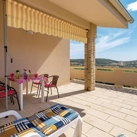 1 Bedroom Amazing In Lejlighed *